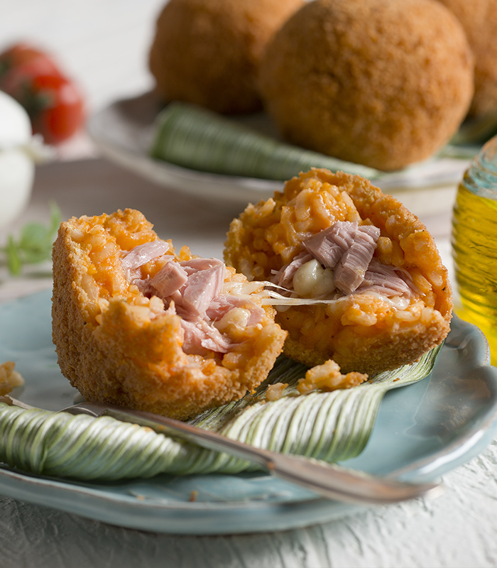 Stringed Rice Croquettes with Tuna and Mozzarella