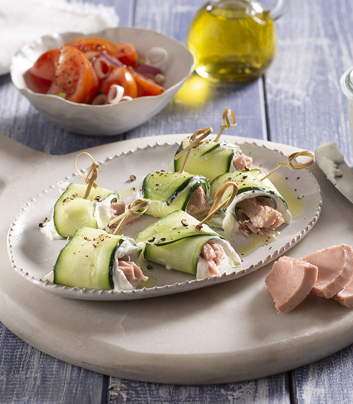 Cucumber and tuna rolls